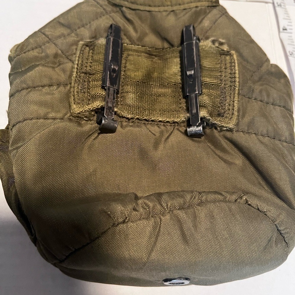 Tactical 10" Canteen Green Water Bottle w/ Insulated Cover 5"Pouch 33"Belt Strap - Picture 3 of 9